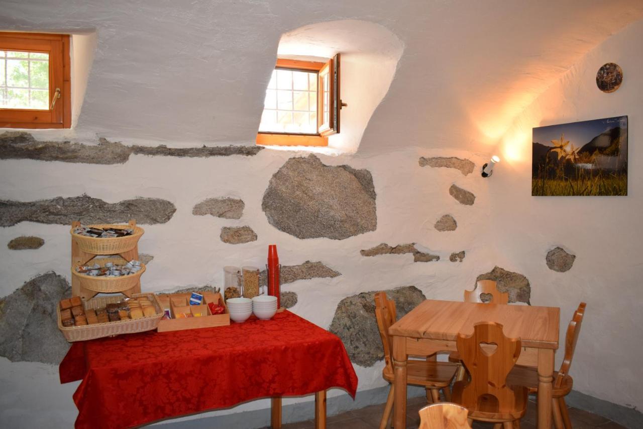 Italo-Svizzero Otel Chiavenna Dış mekan fotoğraf