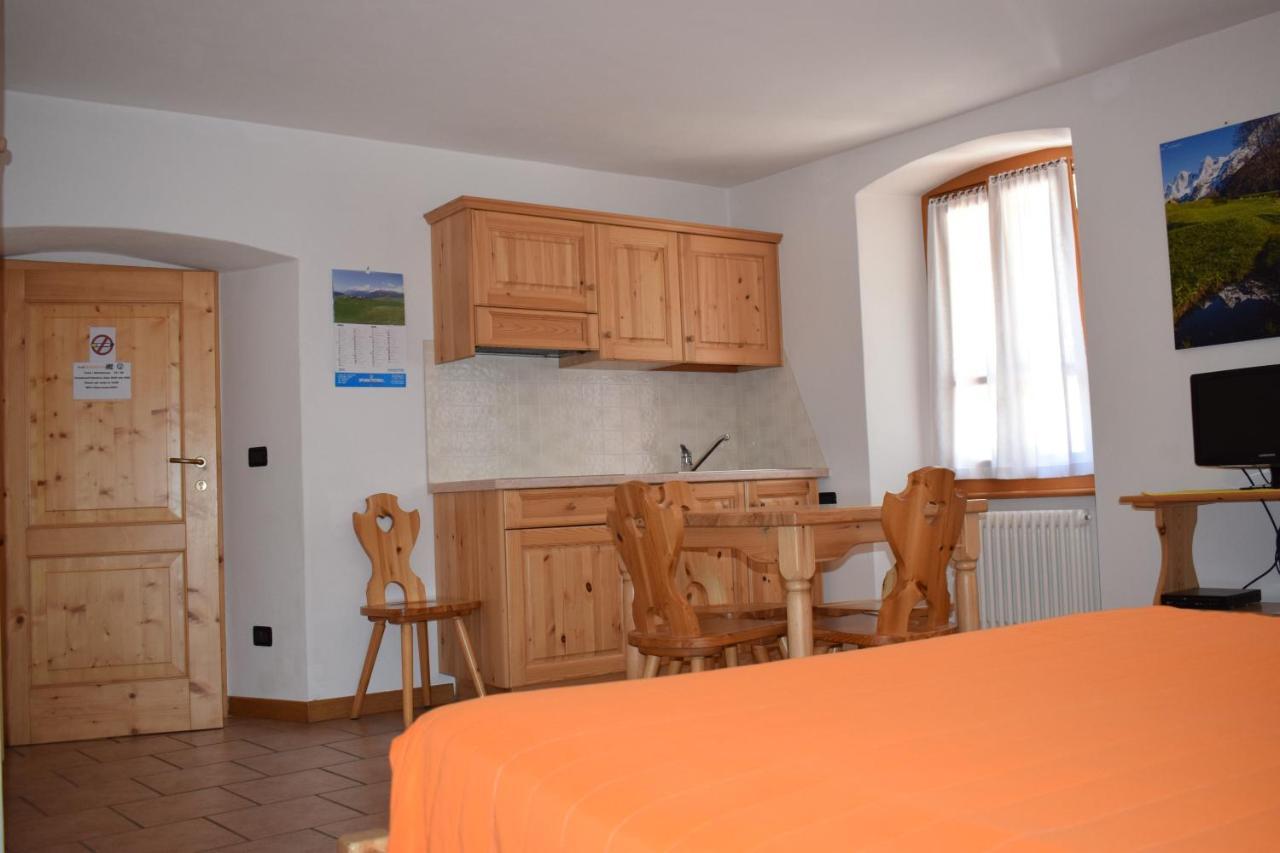 Italo-Svizzero Otel Chiavenna Dış mekan fotoğraf