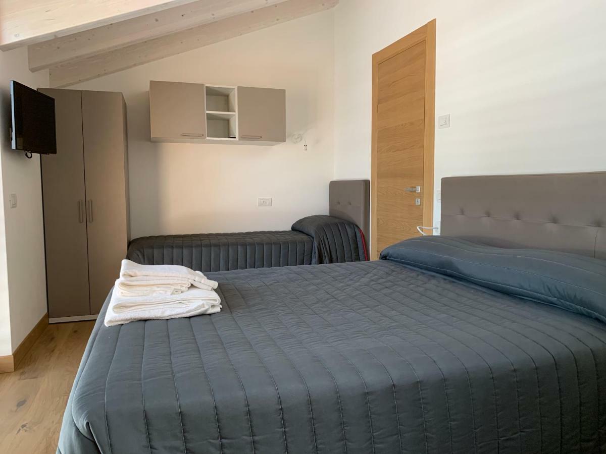 Italo-Svizzero Otel Chiavenna Dış mekan fotoğraf